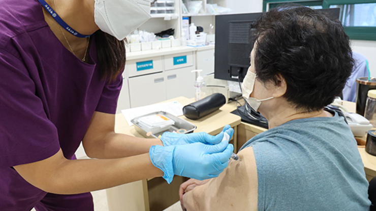 65세 이상 독감 백신 예방접종률 45...어린이·임신부·노인 633만명 접종