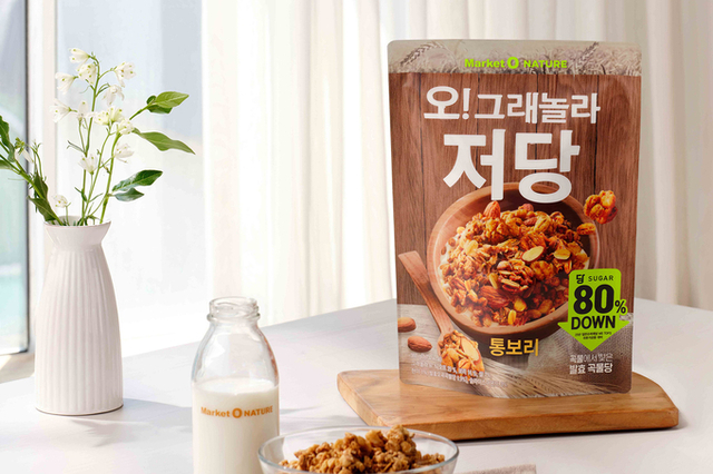 “당은 줄이고! 맛은 즐기고!”...오리온, 저당 제품 시니어 공략