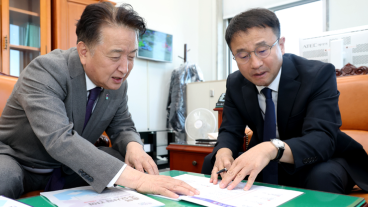 충북도, 국회서 핵심사업 예산 증액 건의...김영환 지사 ‘광폭 행보’