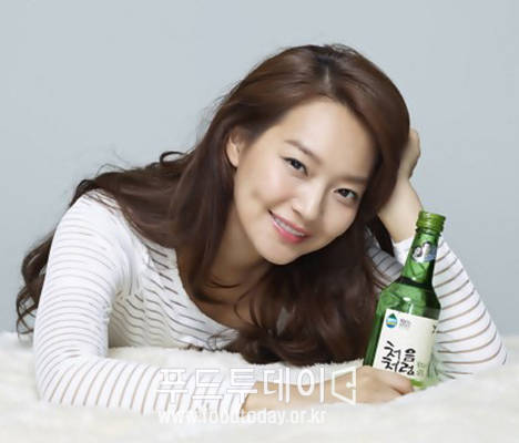 신민아 (처음처럼 광고모델)