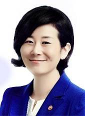 김희정 여성가족부 장관
