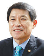 이군현 사무총장 (새누리당)