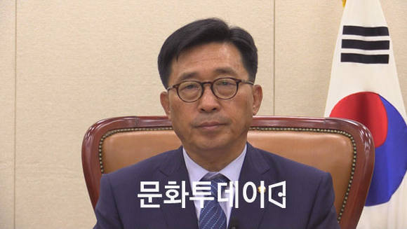 김춘진 국회 보건복지위원장