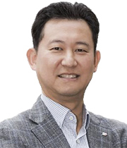 정성필 CJ 푸드빌 대표