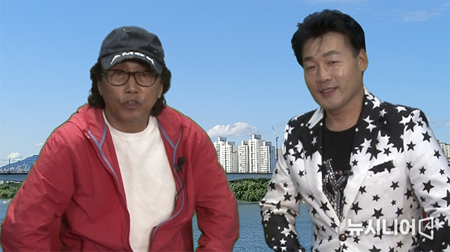 왼쪽부터 박진석, 조재권 가수
