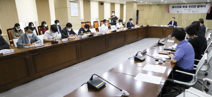 25일 열린 의료 확충 추진단 발족식 (보건복지부)