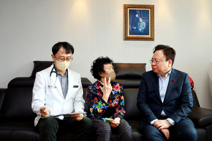 보건복지부_노인 의료-돌봄 통합지원 시범사업 현장 방문 (보건복지부 제공)