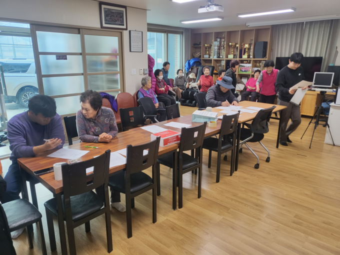 평창군, 어르신 근감소증 예방·관리를 위한 복합중재프로그램 (평창군)