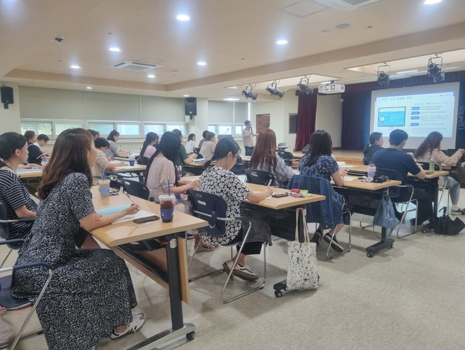 노인의료돌봄 통합지원 찾아가는 교육 (진천군)