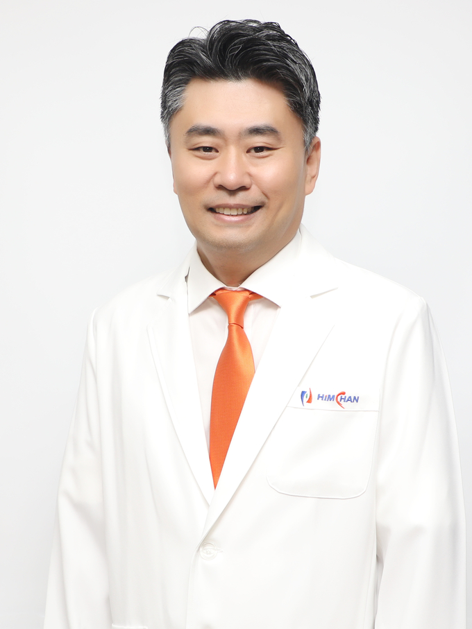 힘찬병원 정형외과 이동녕 진료원장